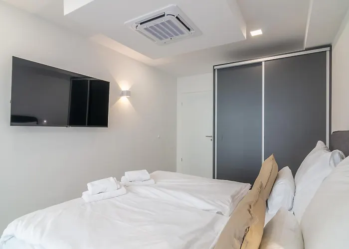 Swu Opera Appartement *