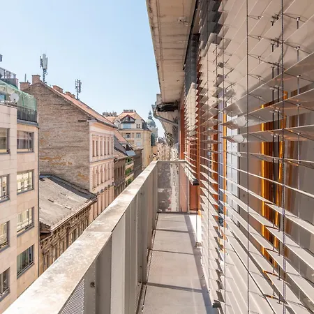 Swu Opera Appartement Boedapest