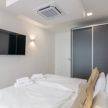 Swu Opera Appartement *